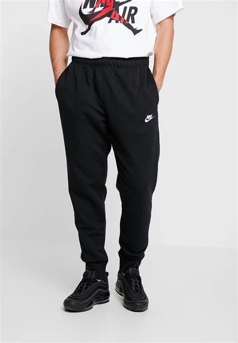 nike club schwarze jogginghose|Nike Factory Stores.